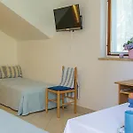 דירה Gorgeous In With Wifi ראבץ