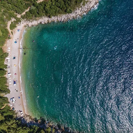 Nice Apartment In Rabac With Wifi