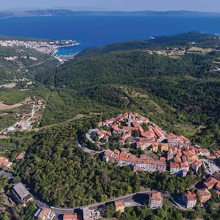 Gorgeous In With Wifi Rabac